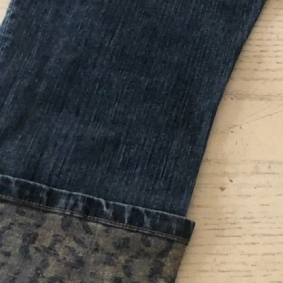 INC International Concepts size 10 blue jeans cropped leopard print cuff - Picture 12 of 16